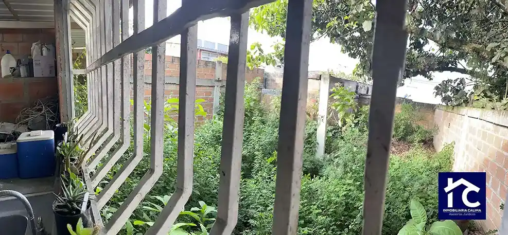 Casa a Cuadra y Media del Parque